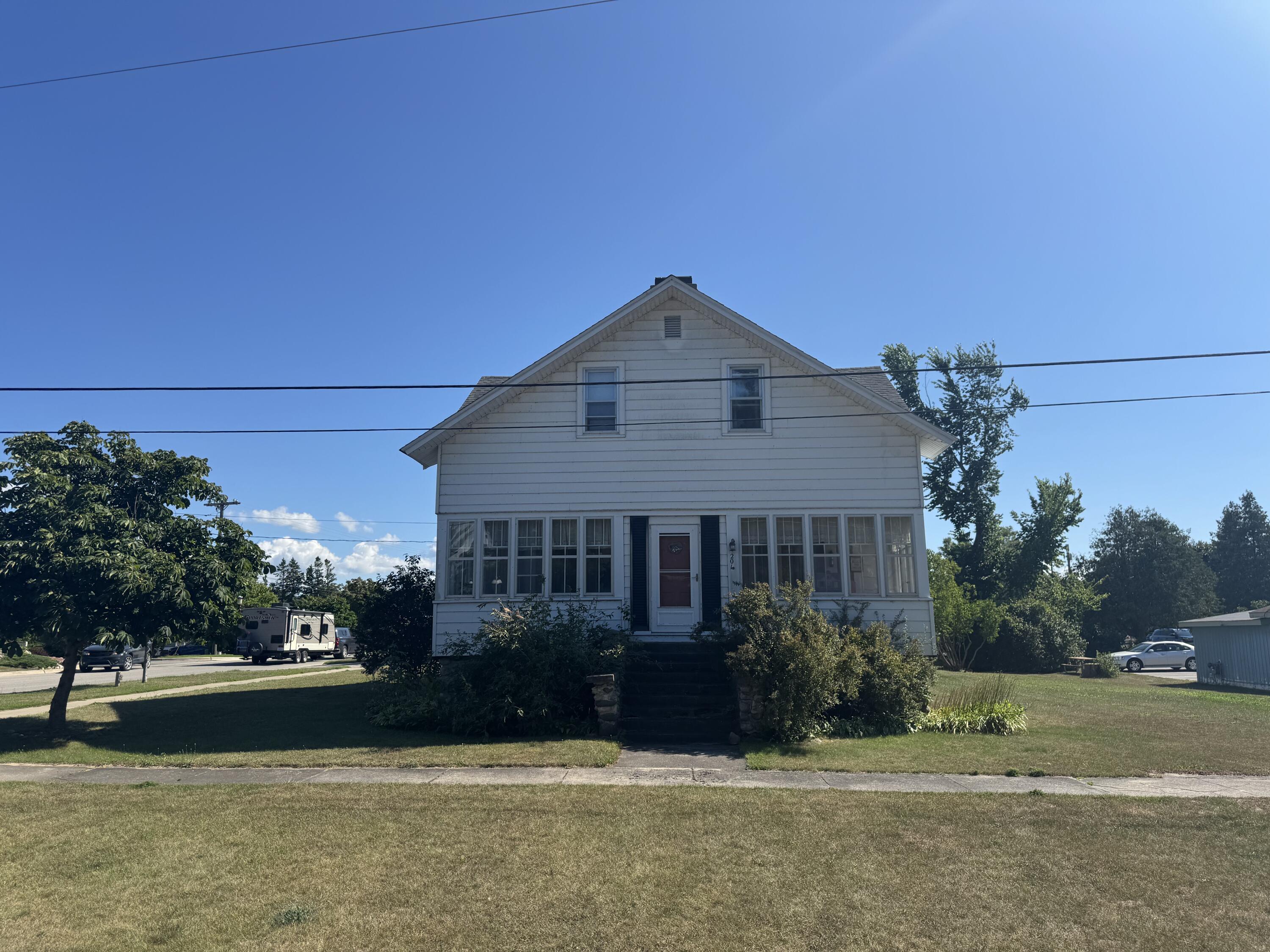 201 W Sinclair Street