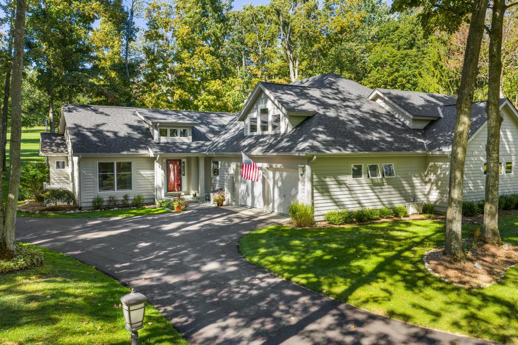 5186 Greystone Court