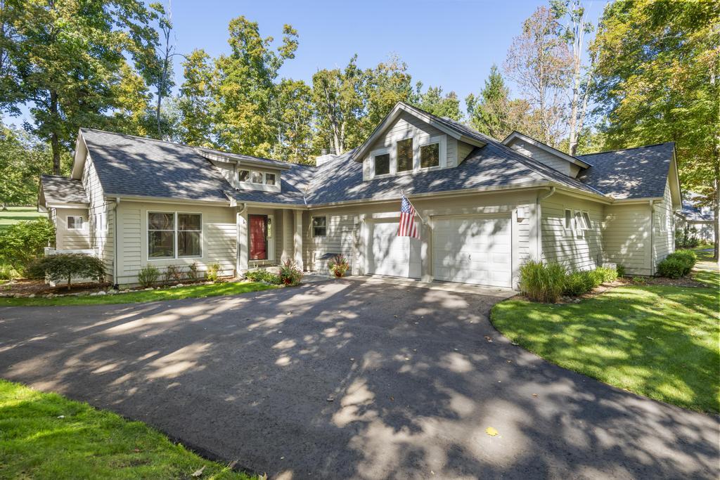 5186 Greystone Court