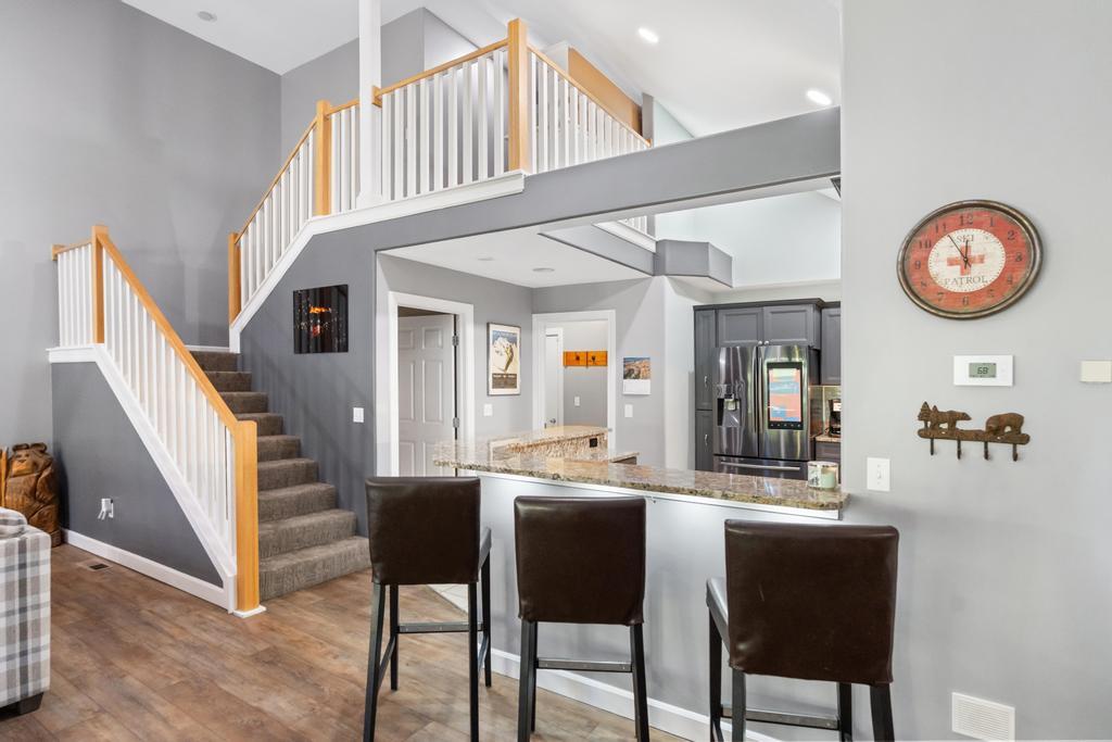 5186 Greystone Court