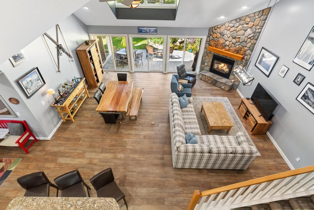 5186 Greystone Court