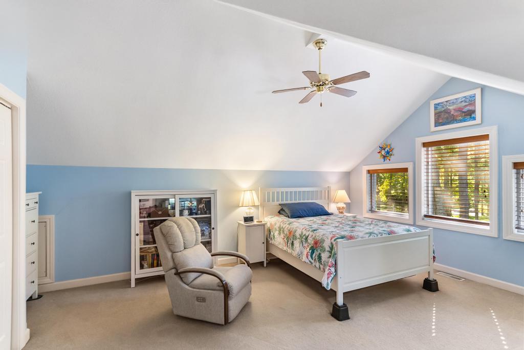 5186 Greystone Court