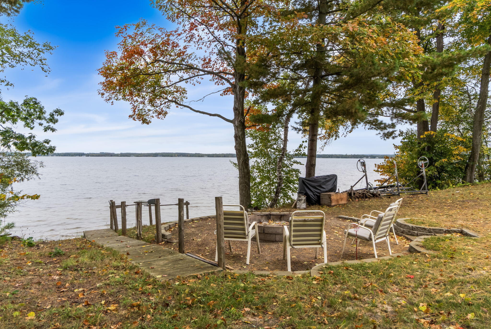 8008 Paradise Trail