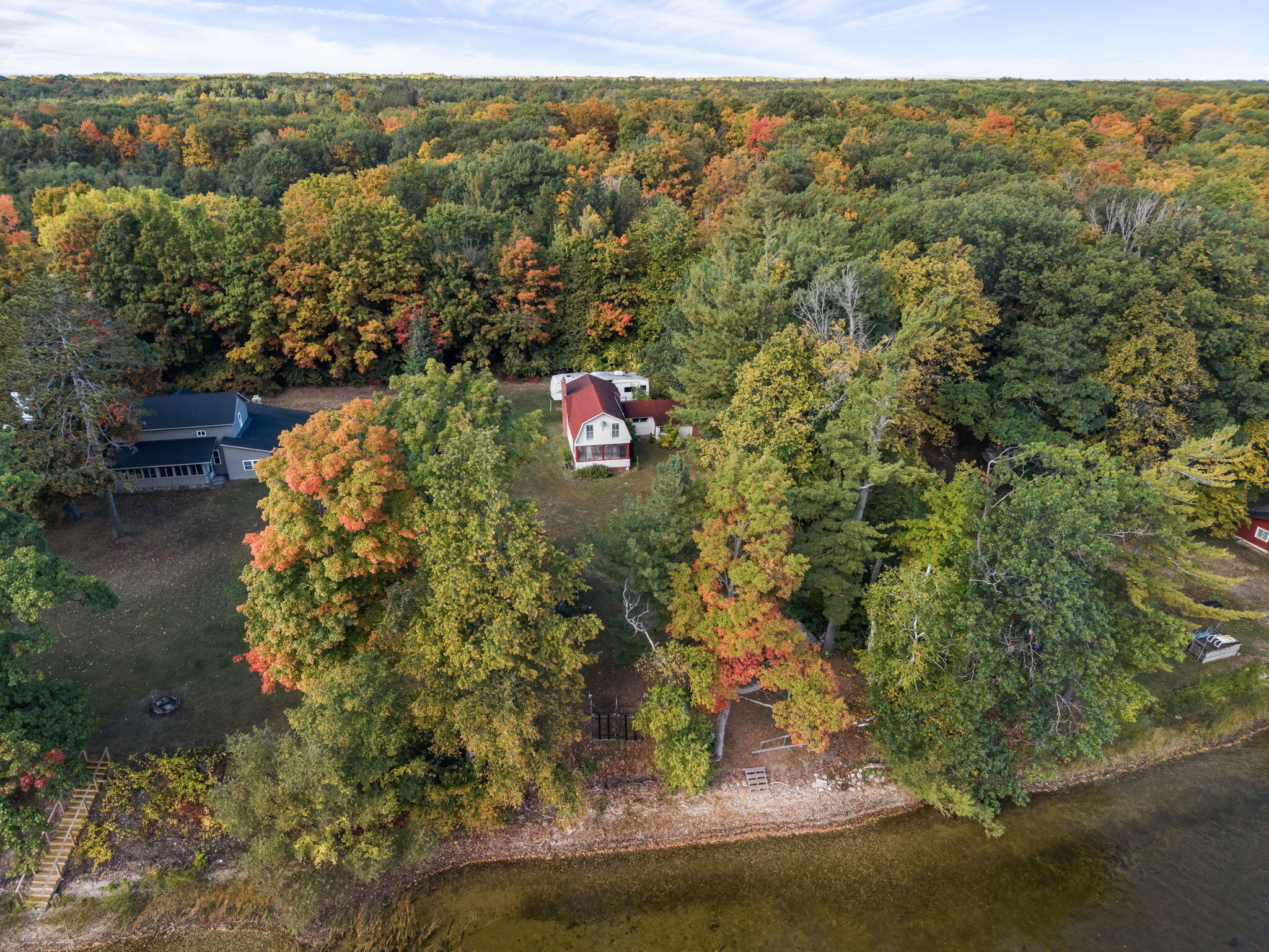 8008 Paradise Trail