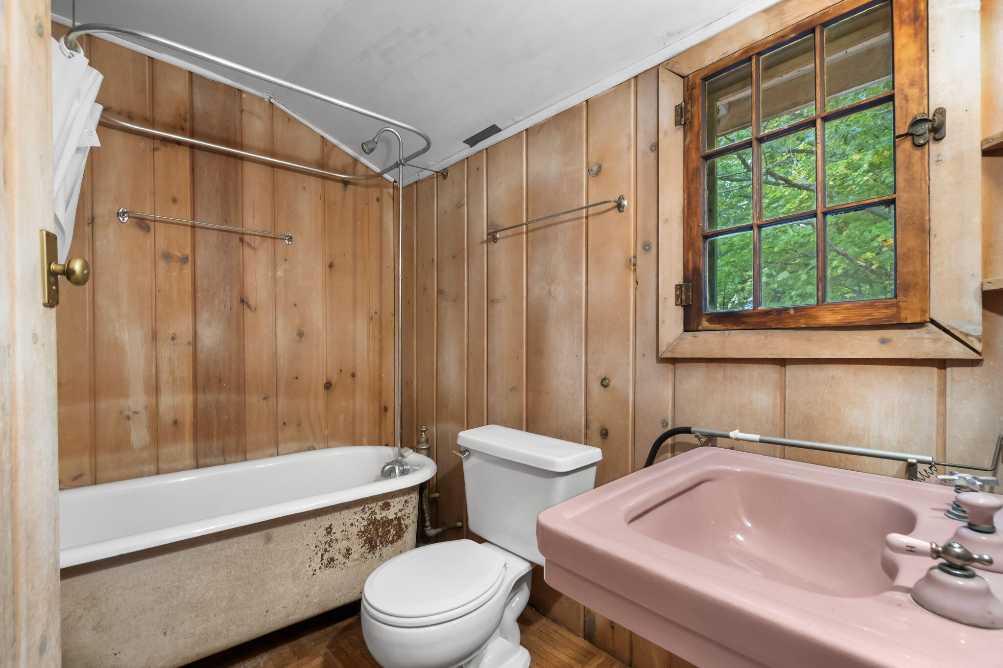 8008 Paradise Trail