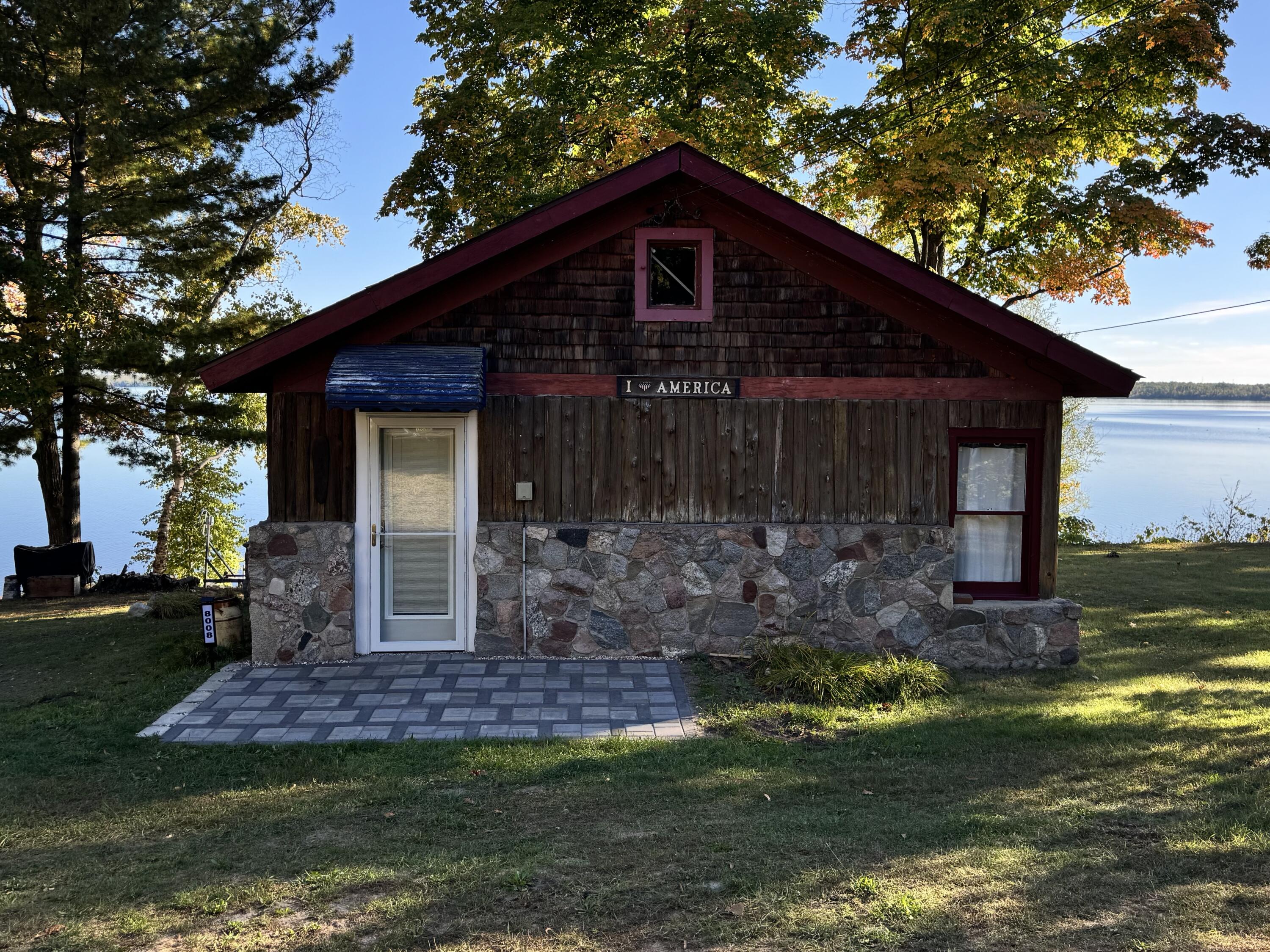 8008 Paradise Trail