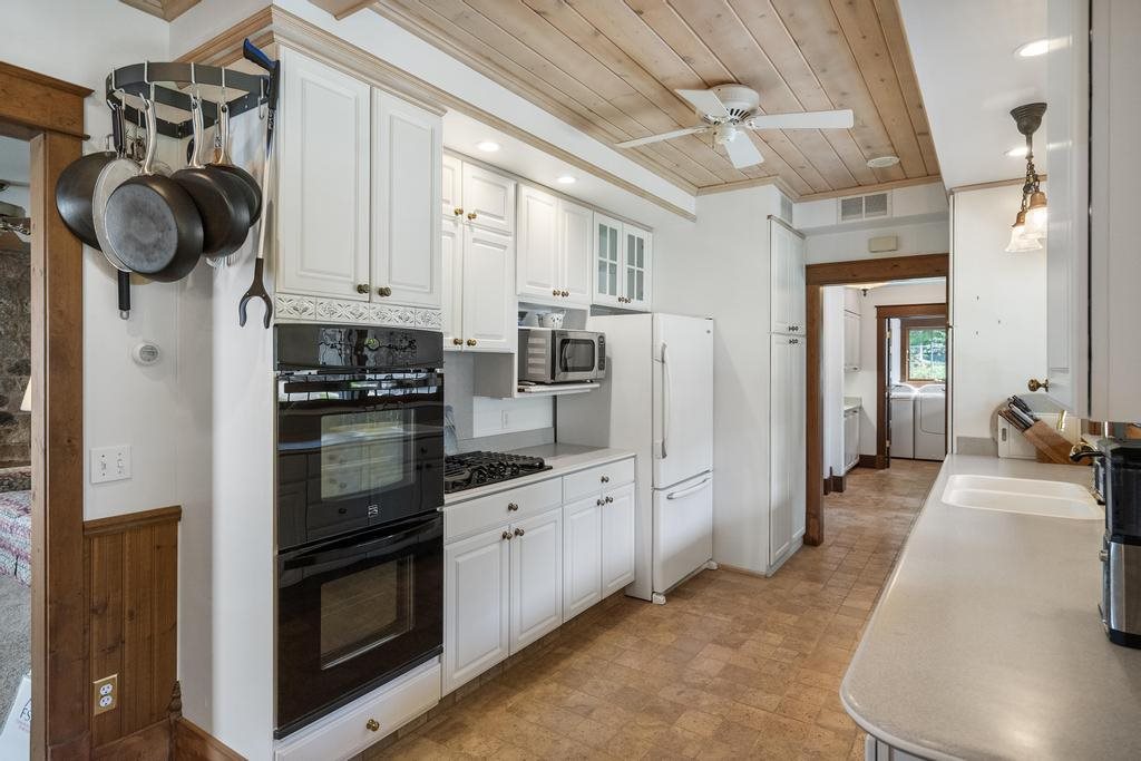 812 Lakeside Drive Unit: & 811 Lakeside Drive