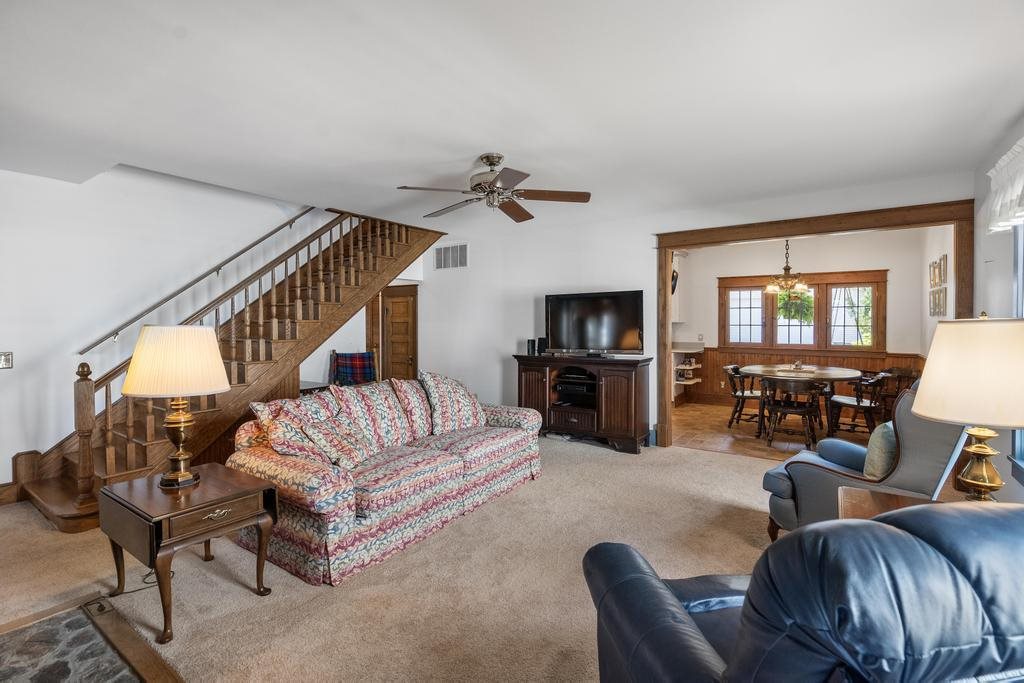812 Lakeside Drive Unit: & 811 Lakeside Drive