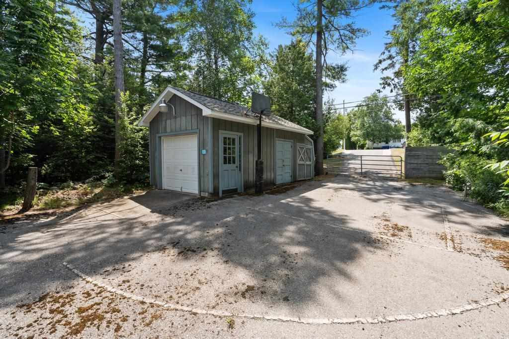 812 Lakeside Drive Unit: & 811 Lakeside Drive