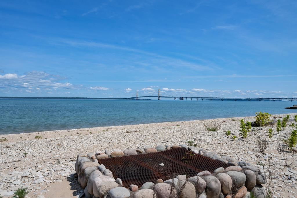 812 Lakeside Drive Unit: & 811 Lakeside Drive
