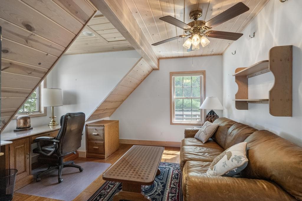 812 Lakeside Drive Unit: & 811 Lakeside Drive