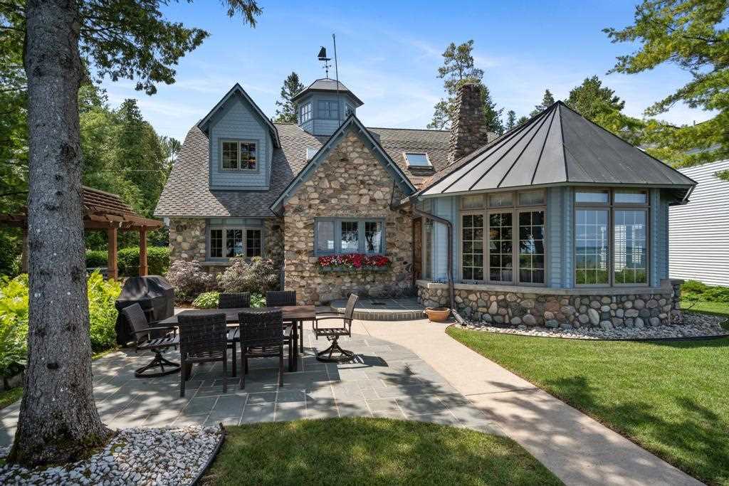 812 Lakeside Drive Unit: & 811 Lakeside Drive