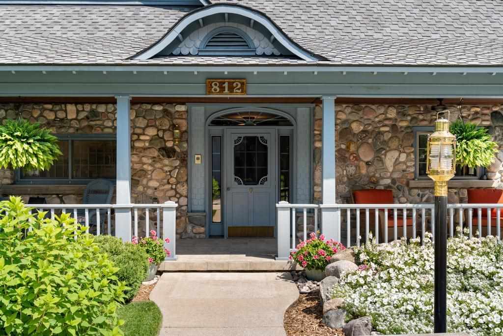 812 Lakeside Drive Unit: & 811 Lakeside Drive