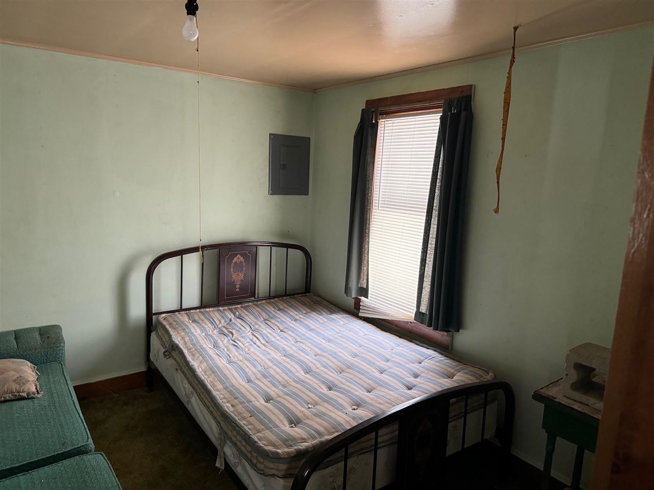 3809 N Pleasantview Road