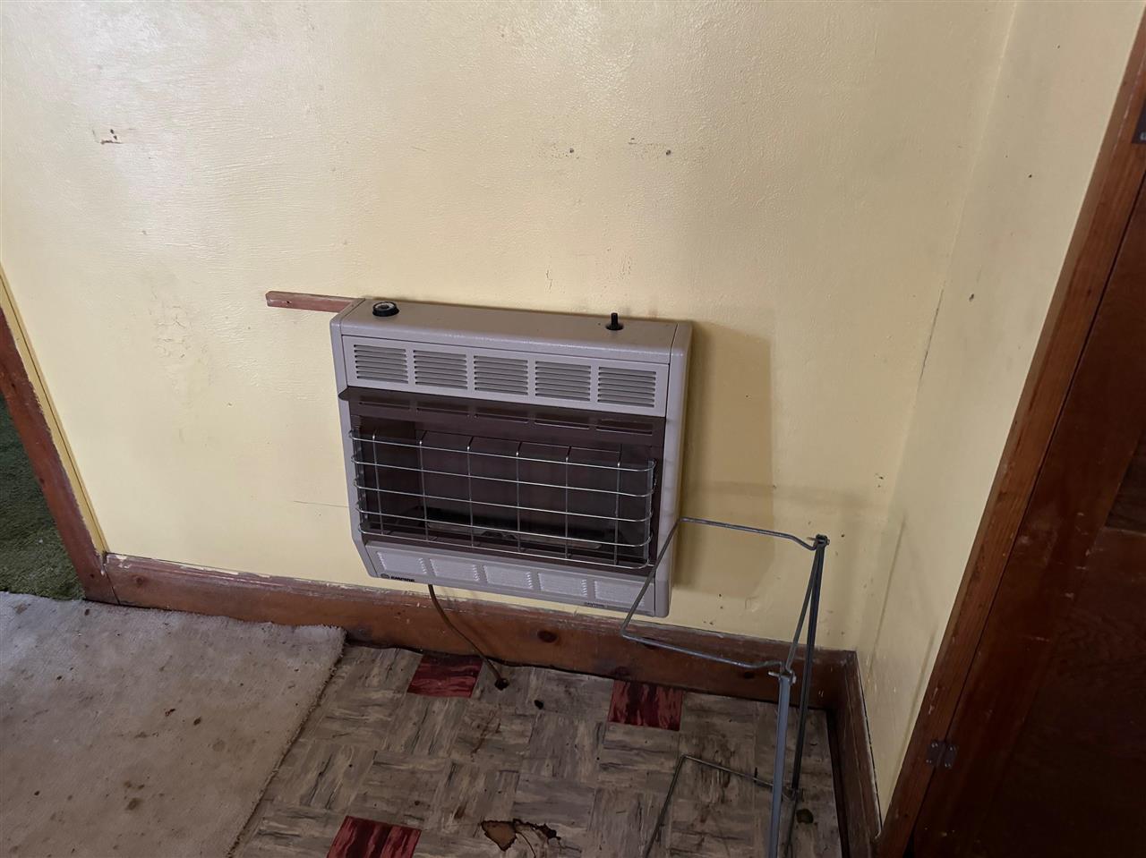 3809 N Pleasantview Road