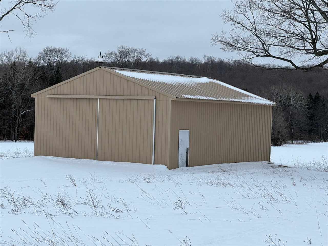 3809 N Pleasantview Road