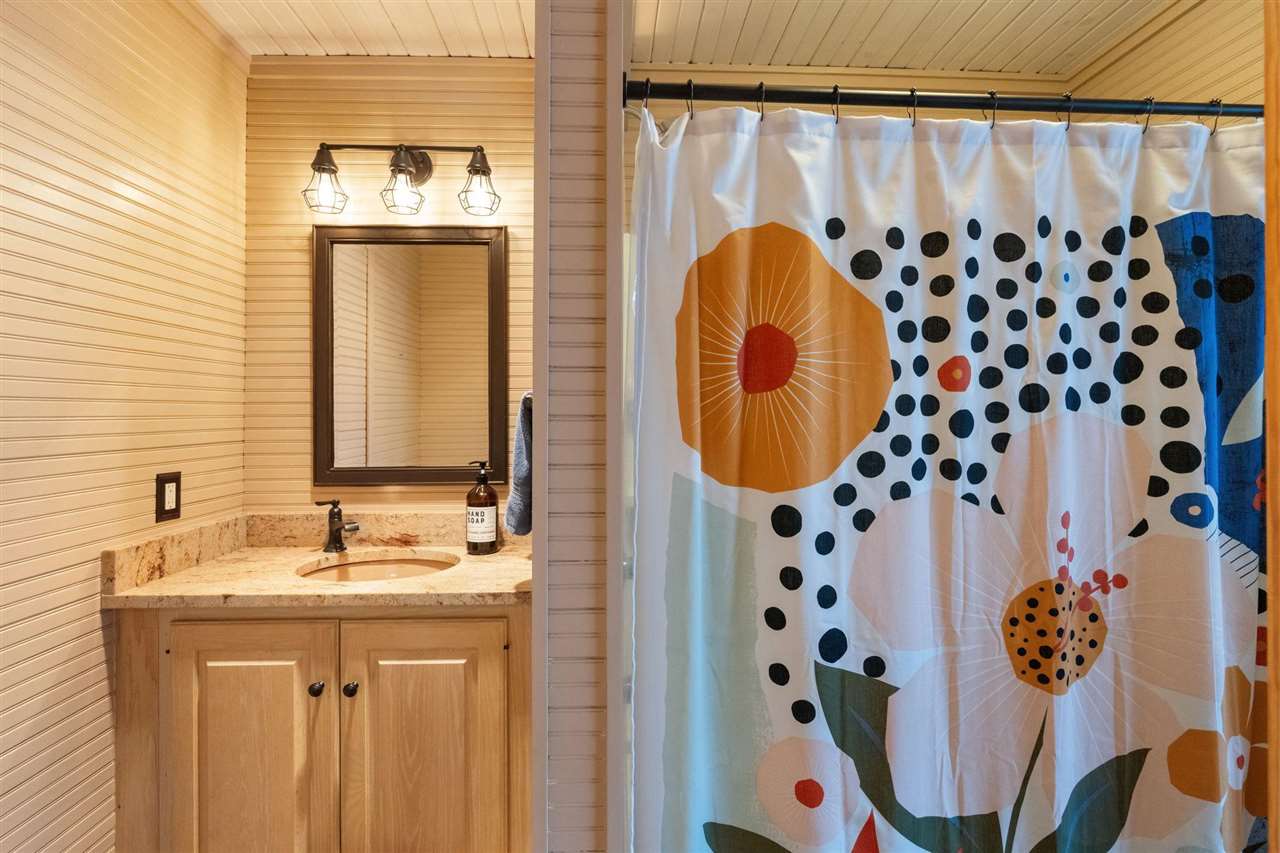 3220 Merritt Street Unit: 5