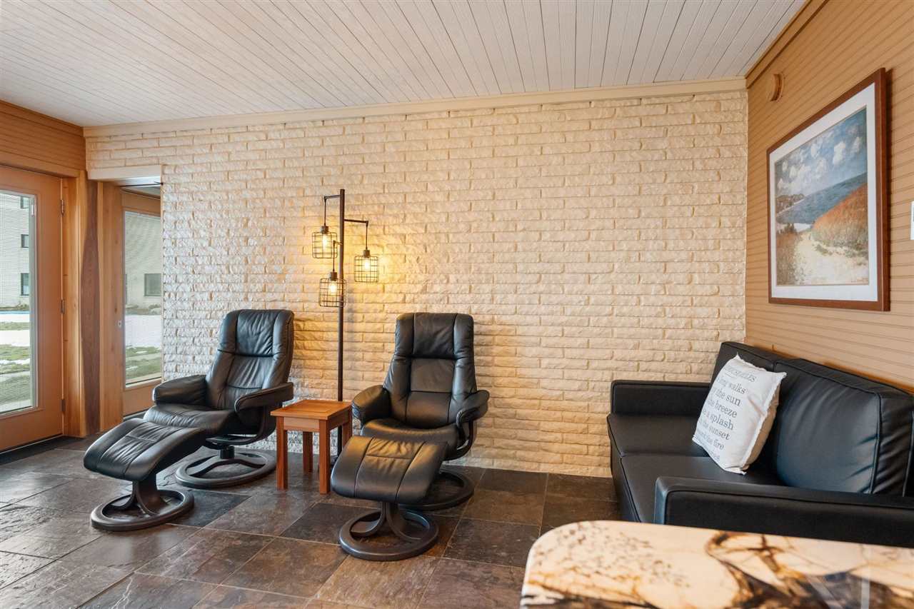 3220 Merritt Street Unit: 5