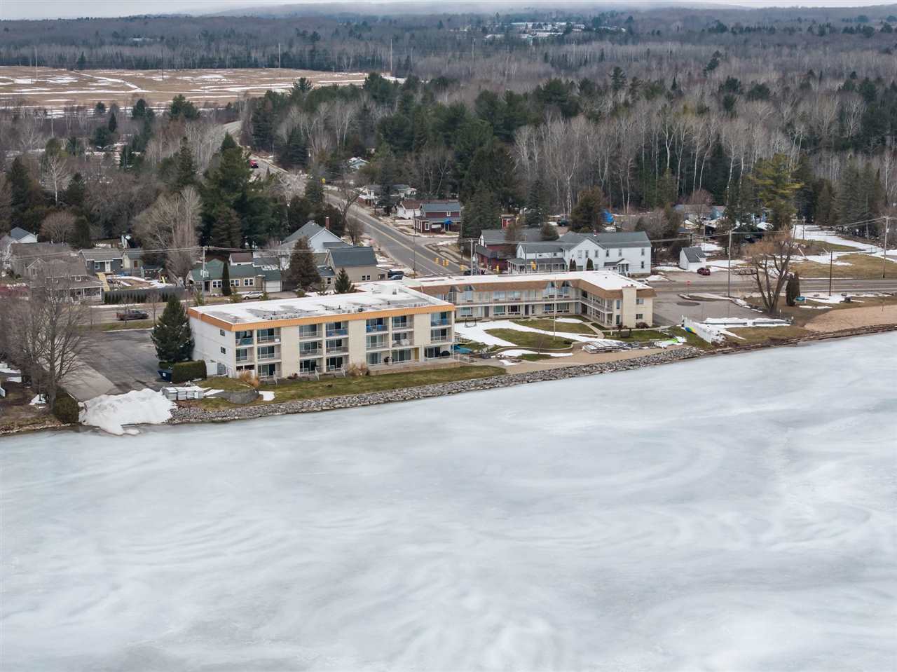 3220 Merritt Street Unit: 5