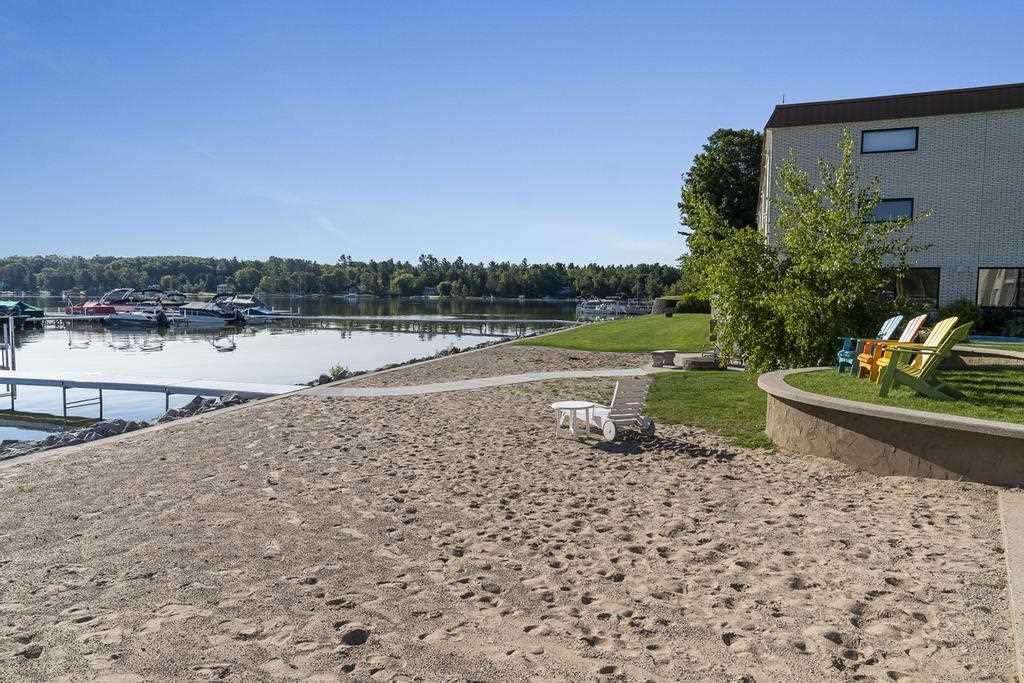 3220 Merritt Street Unit: 5