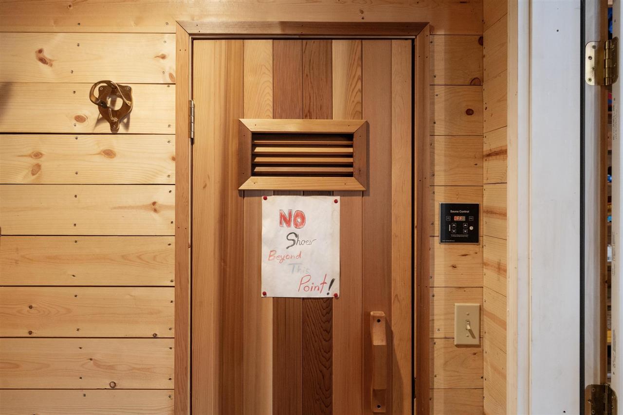 617 E Sturgeon Bay Trail