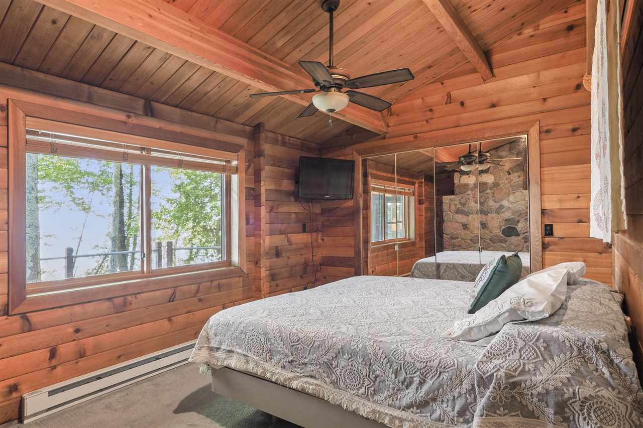 11009 Lakeshore Drive