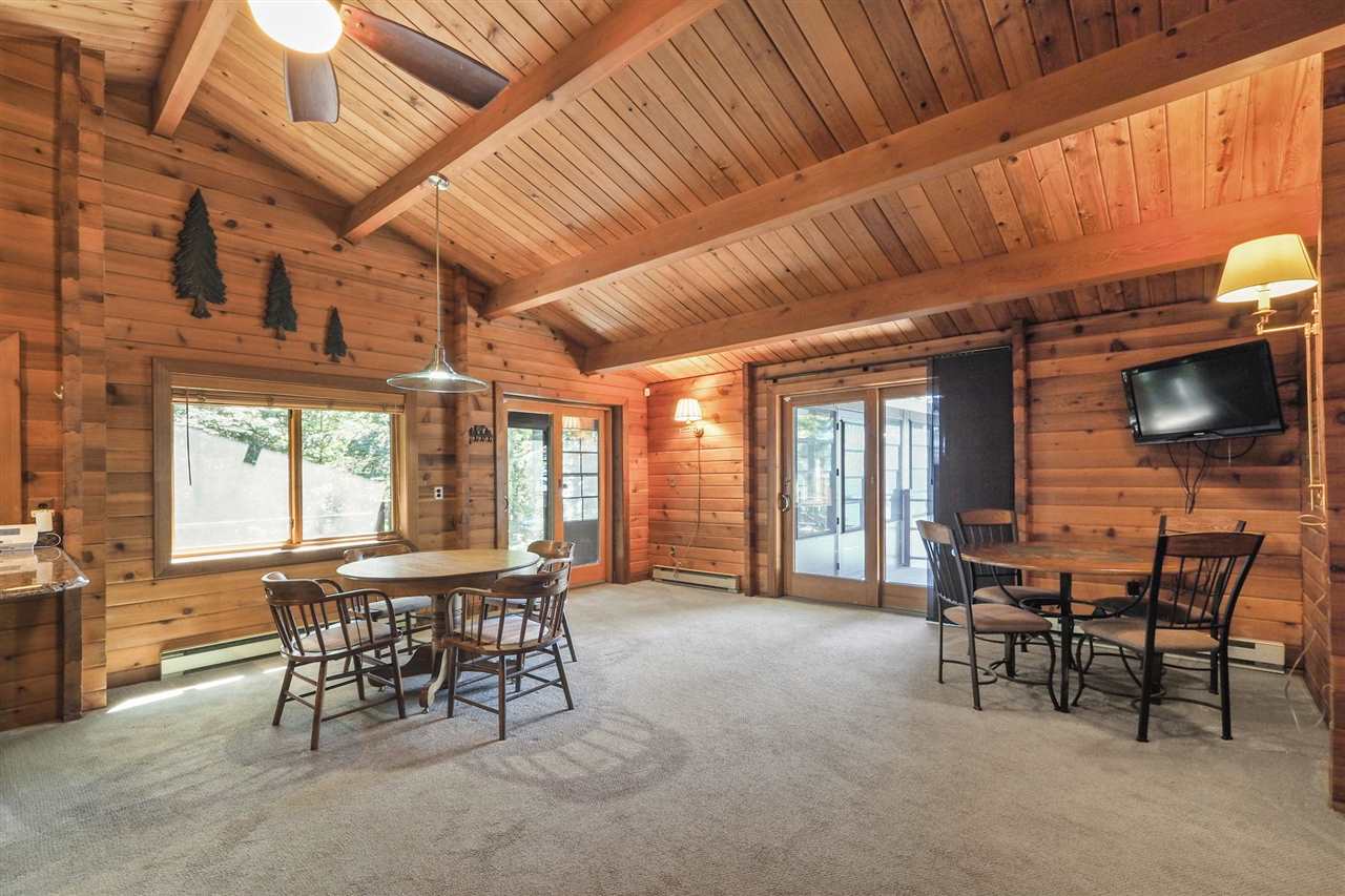 11009 Lakeshore Drive