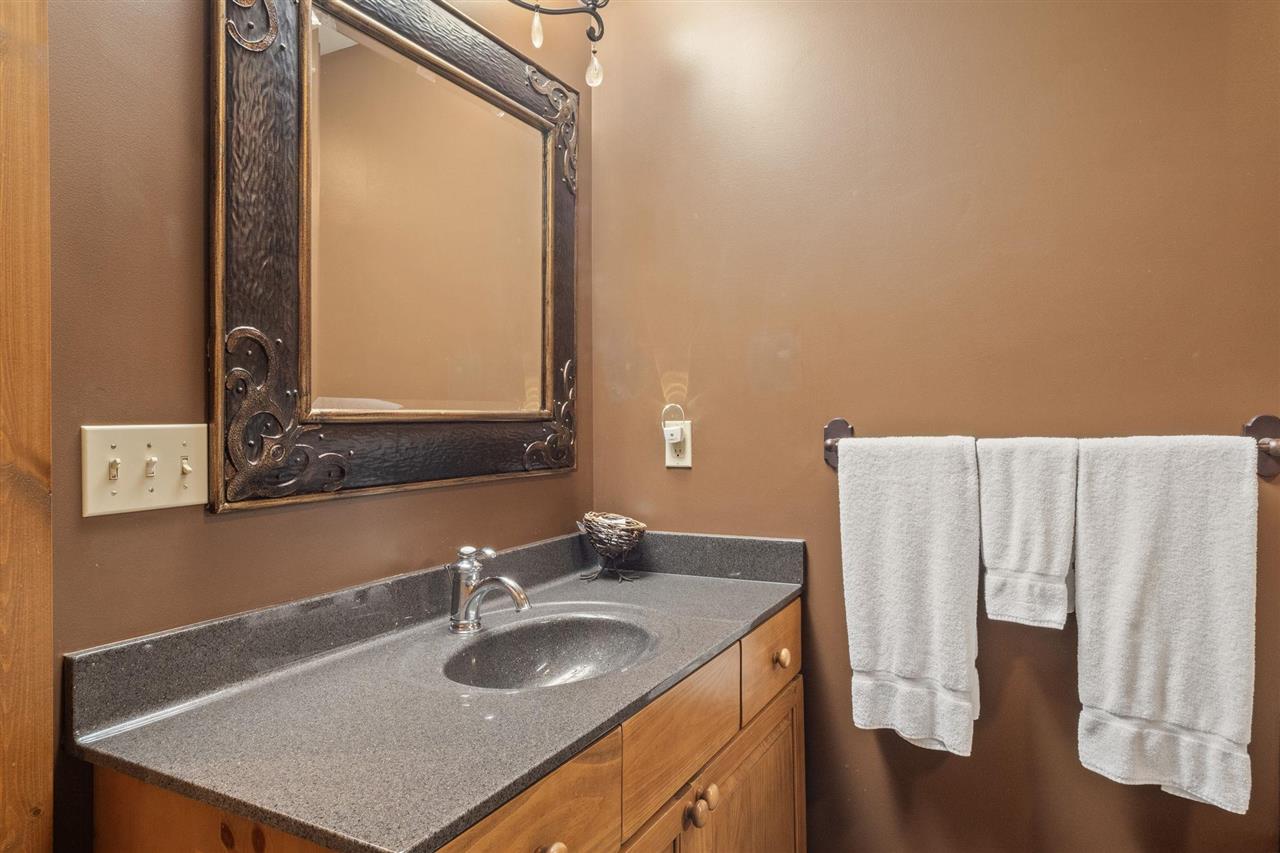 02340 7320 E Slopeside Drive Unit: 20