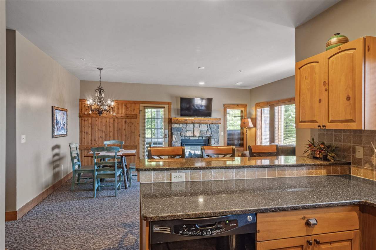 02340 7320 E Slopeside Drive Unit: 20