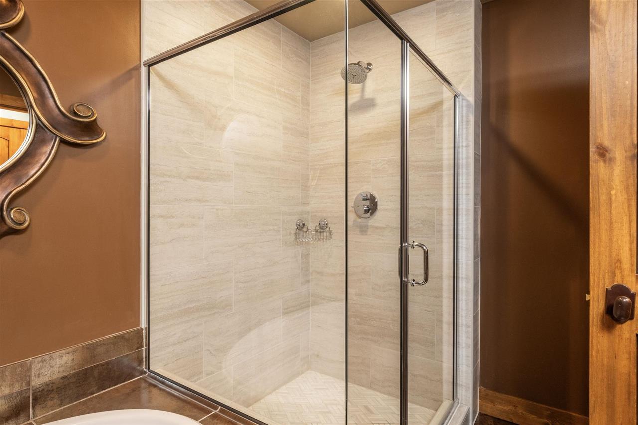 02340 7320 E Slopeside Drive Unit: 20