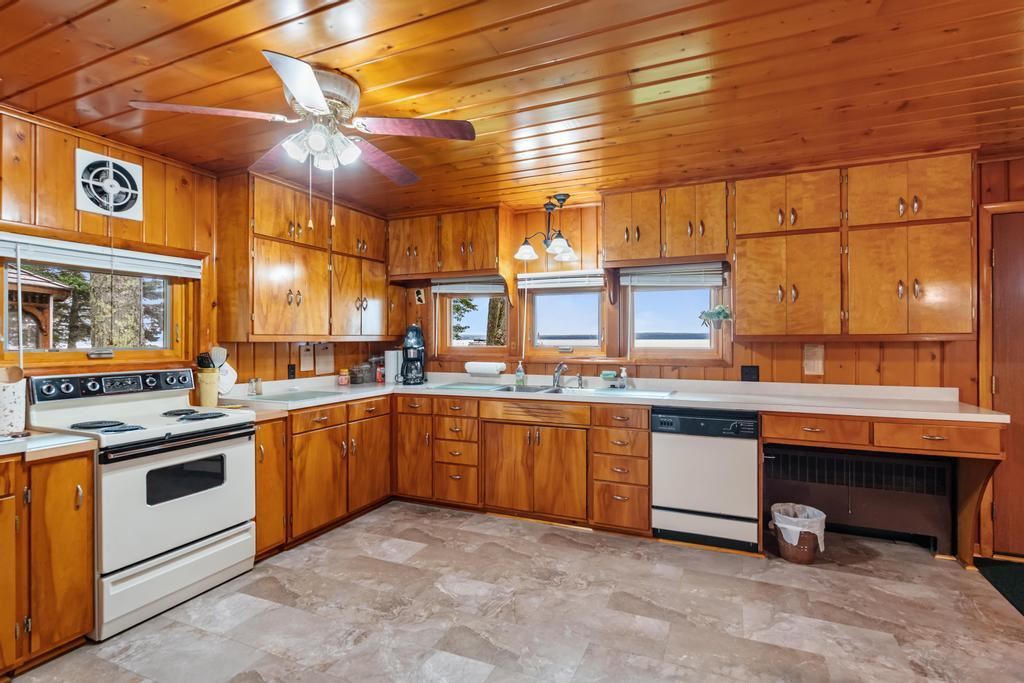 3230 W Burt Lake Road