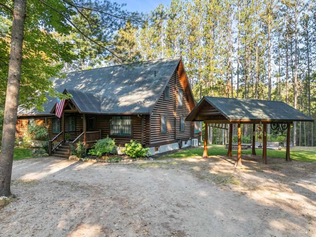 6885 Maple River Lane