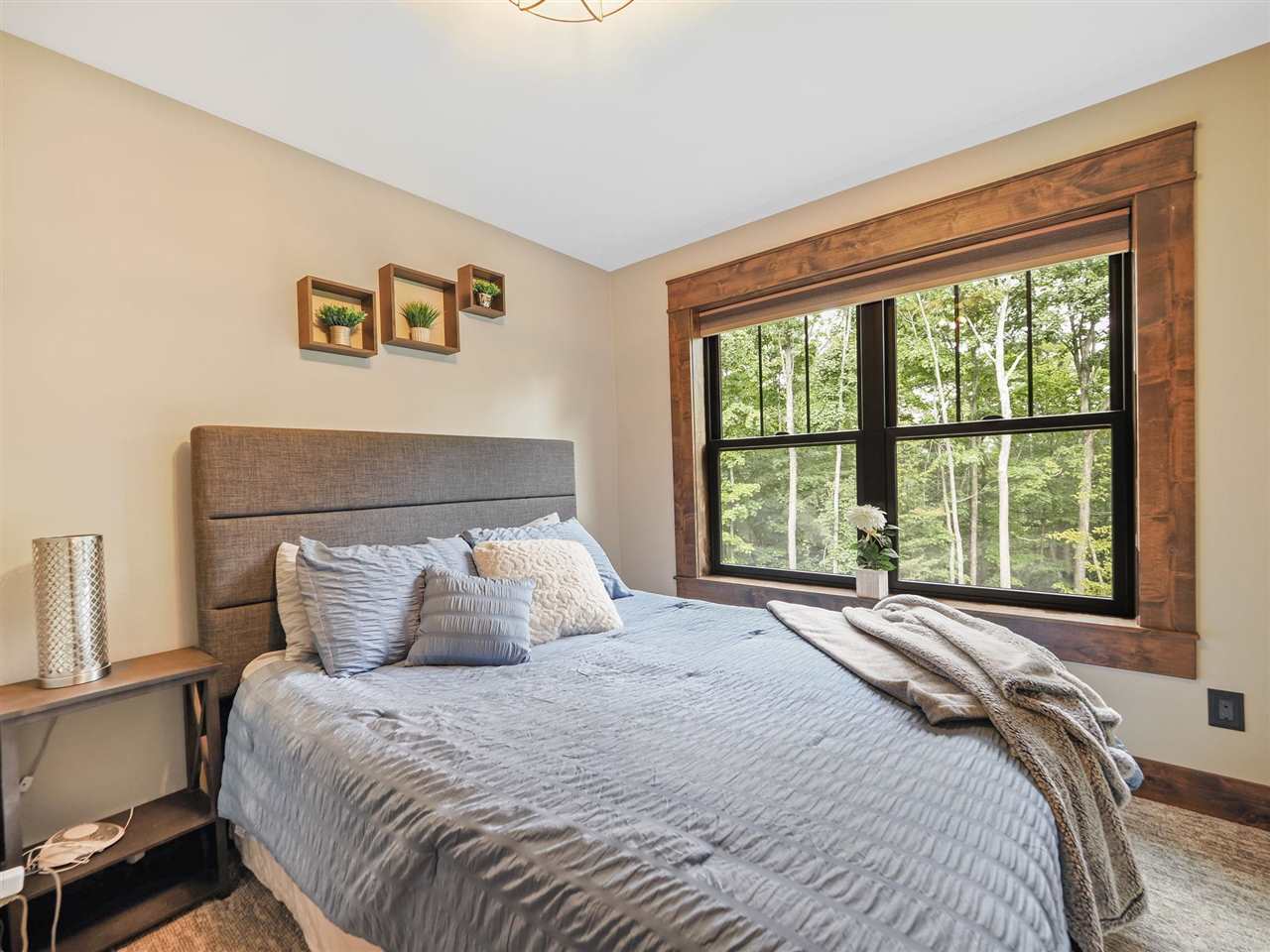 3500 Tree Tops Lane