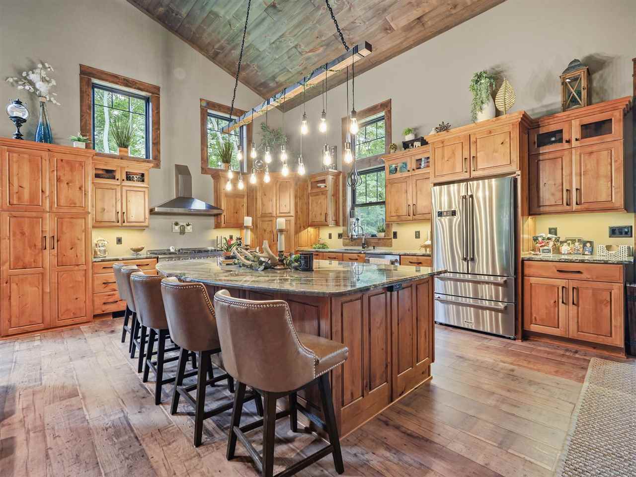 3500 Tree Tops Lane