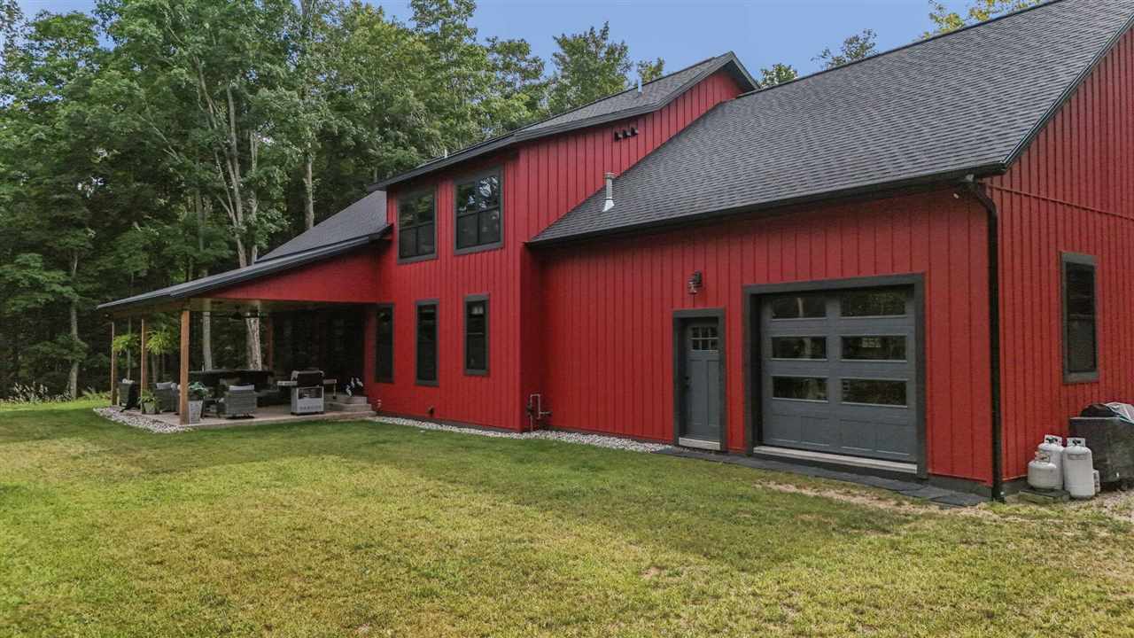 3500 Tree Tops Lane