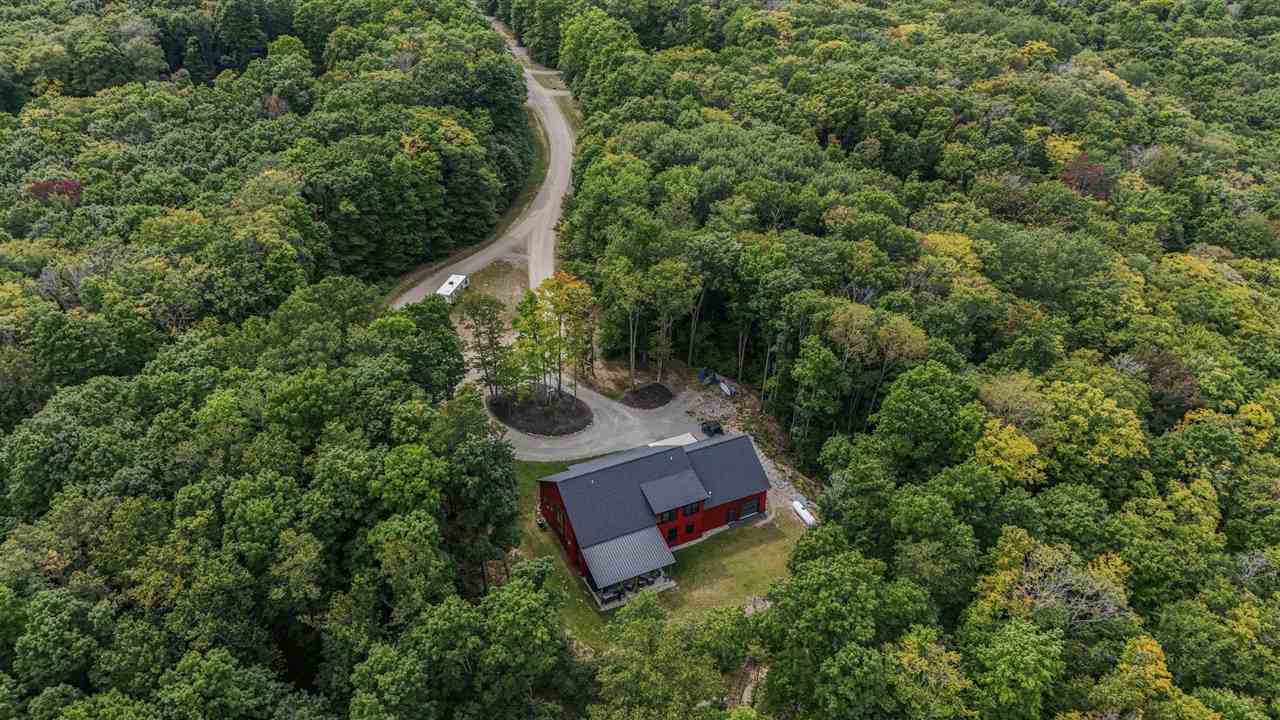 3500 Tree Tops Lane