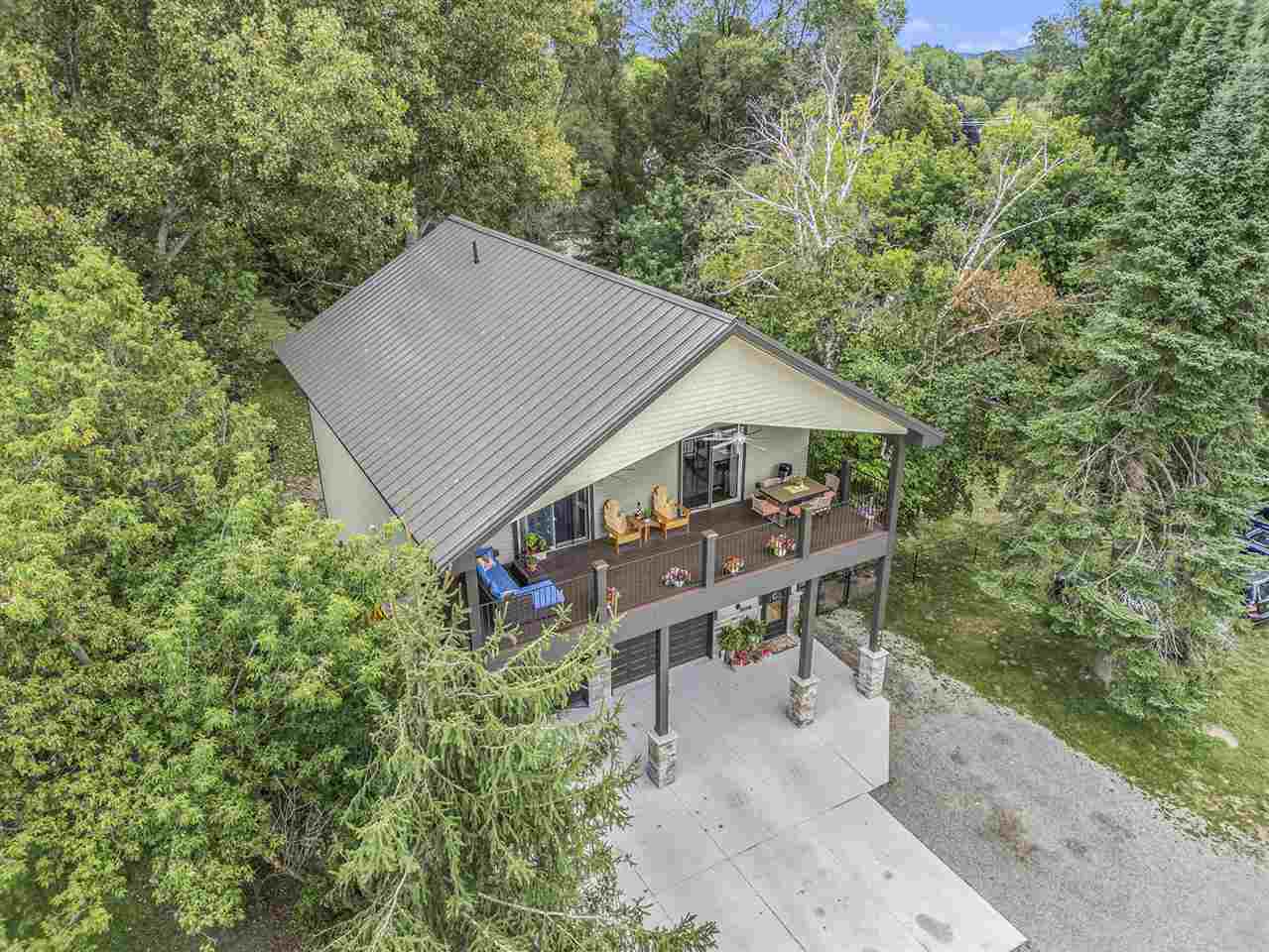 732 Ottawa Street