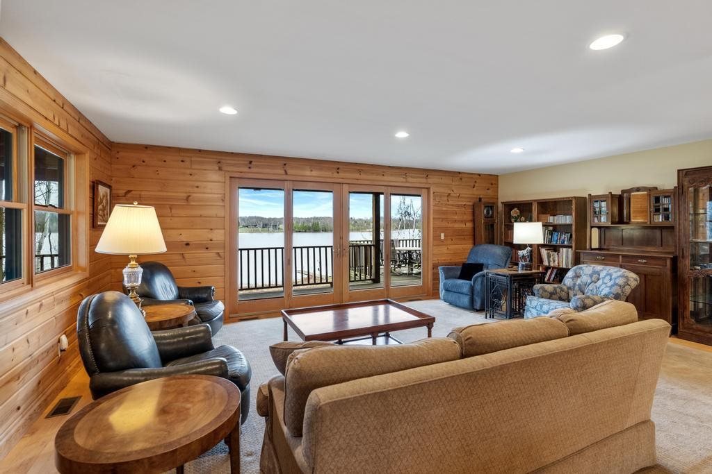 8120 Susan Shore Drive