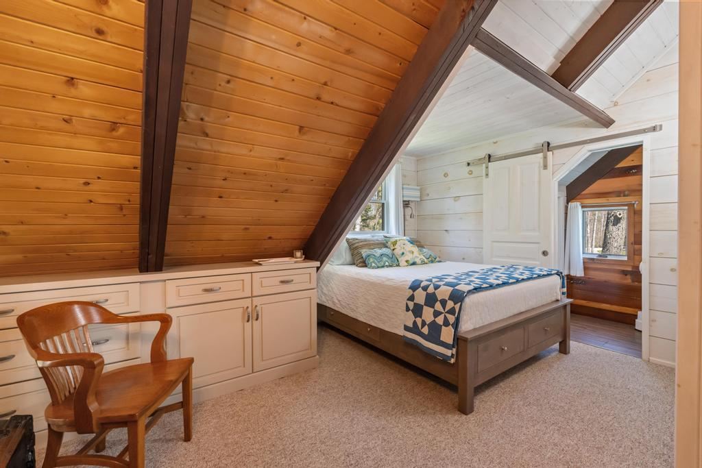 8282 Devils Elbow Drive