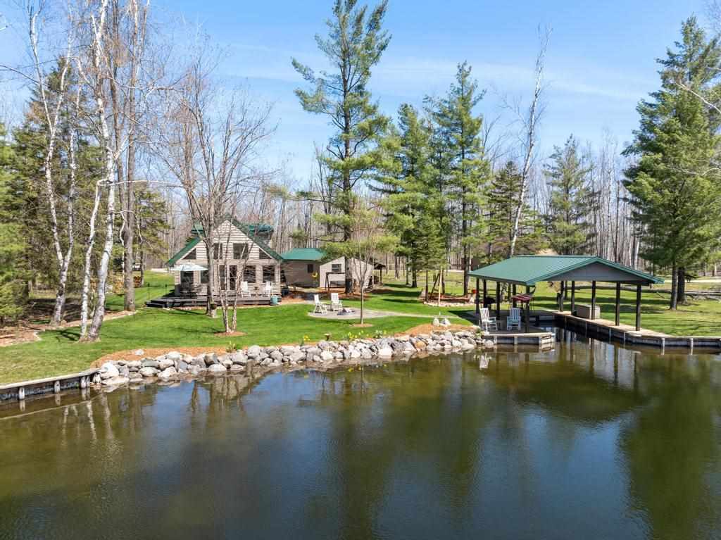 8282 Devils Elbow Drive