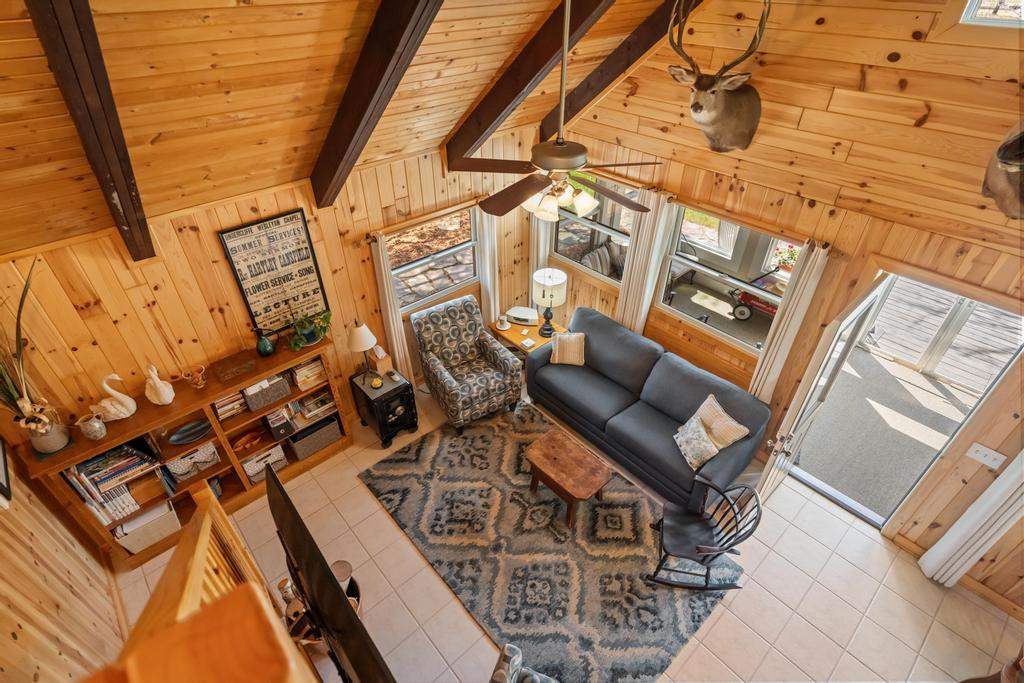 8282 Devils Elbow Drive