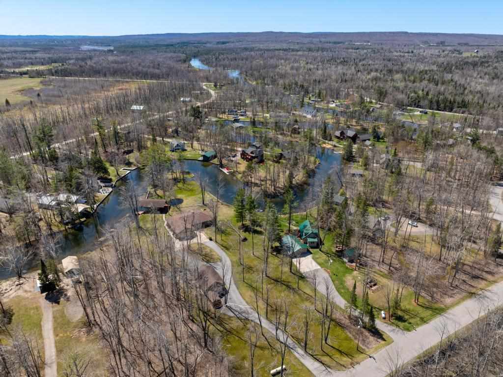 8282 Devils Elbow Drive