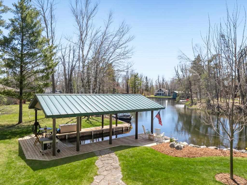 8282 Devils Elbow Drive