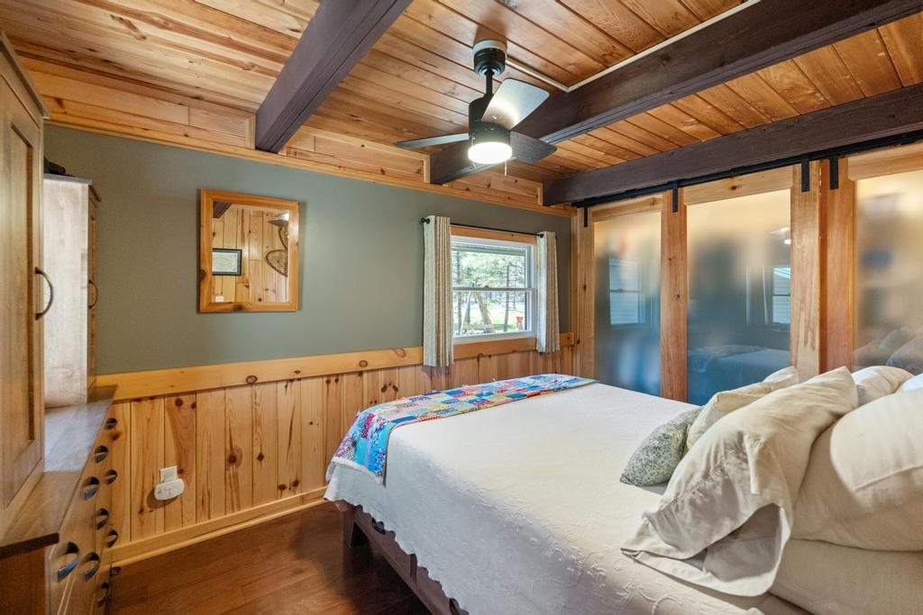 8282 Devils Elbow Drive