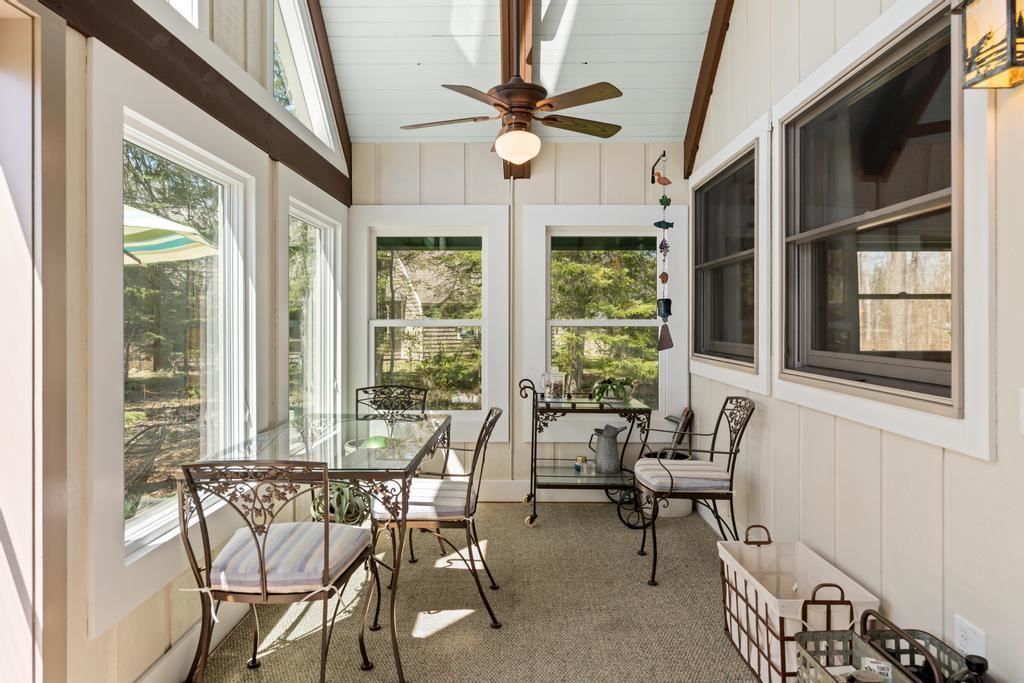 8282 Devils Elbow Drive