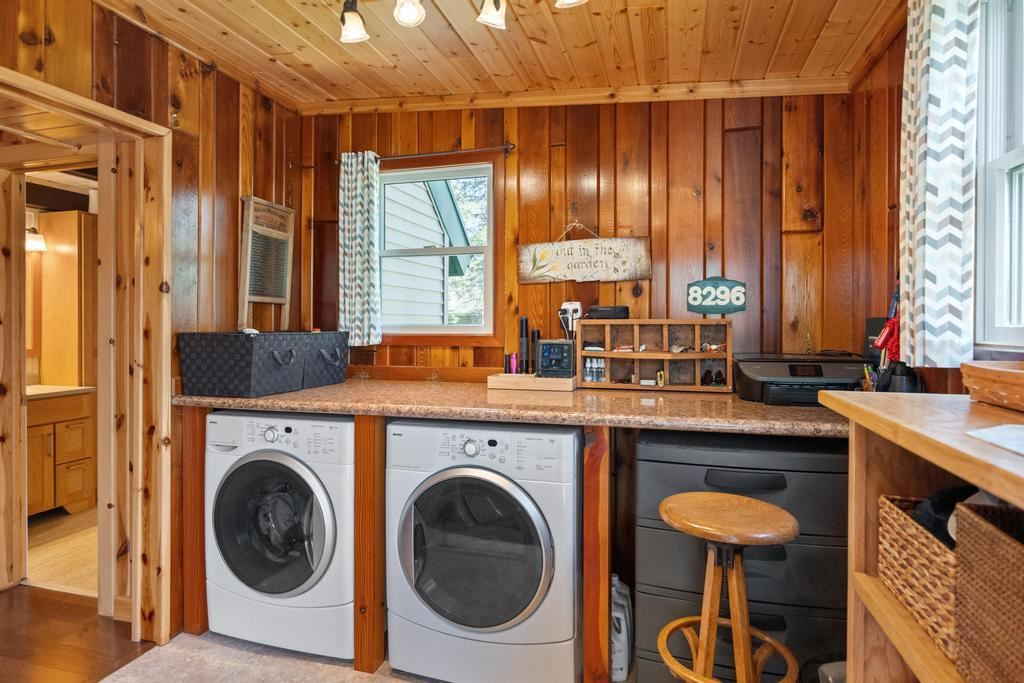 8282 Devils Elbow Drive