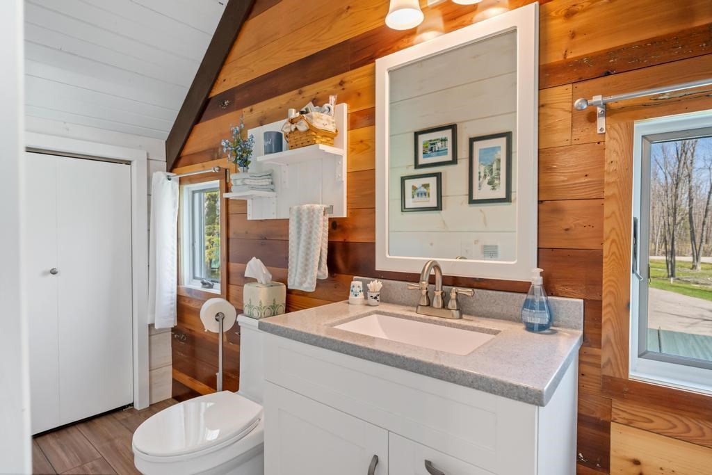 8282 Devils Elbow Drive