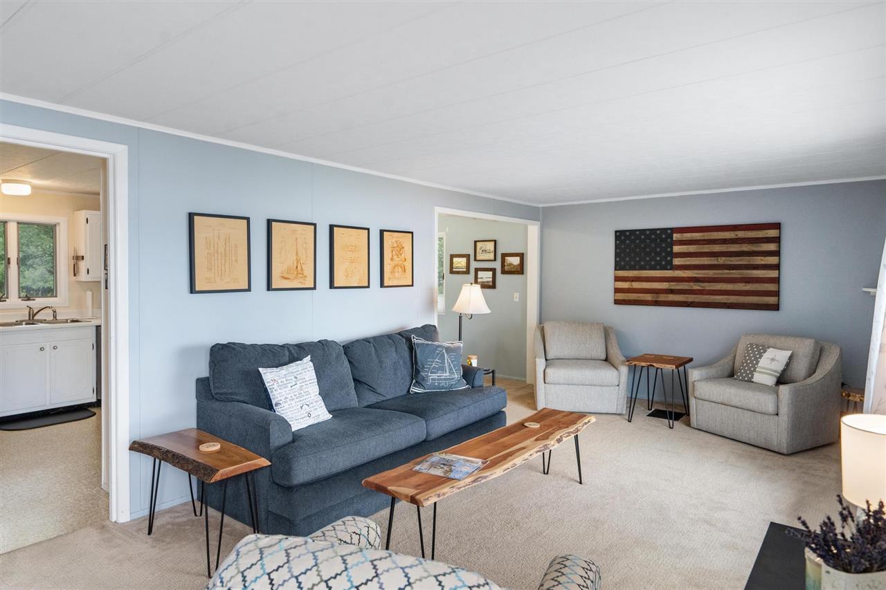 5534 Lakeshore Road