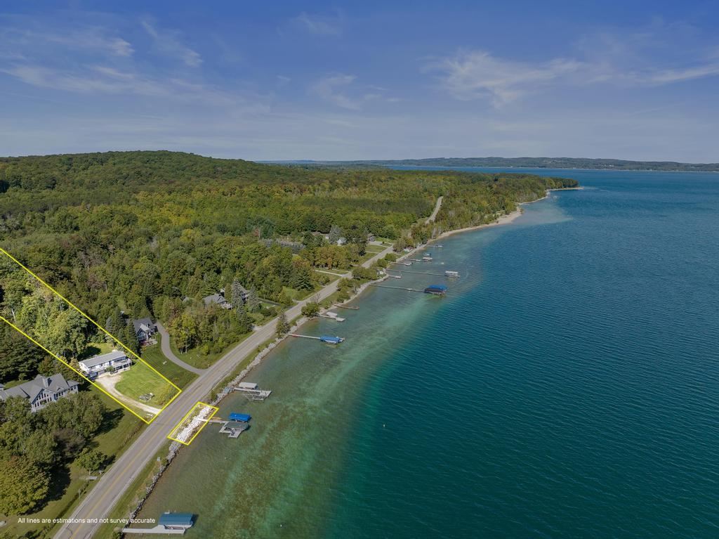 5534 Lakeshore Road
