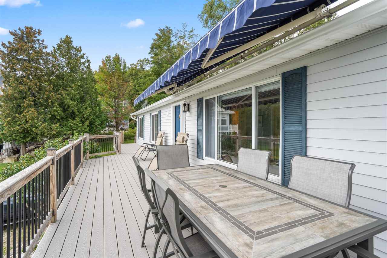 5534 Lakeshore Road